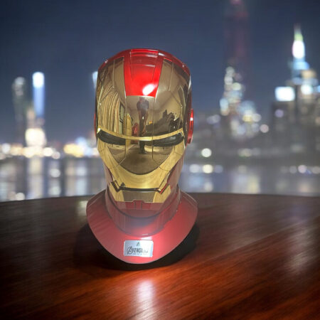 Iron Man „Avengers” Helmmodell mit LED & Fernbedienung – Neu, nur getestet